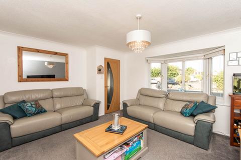 37 Cherry Tree Grove, North Wingfield, Chesterfield, S42 5QT