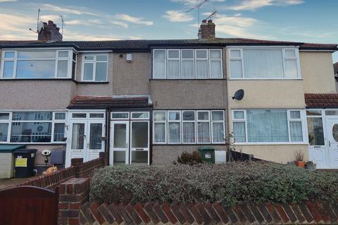 2 bedroom terraced house for sale, Linley Crescent, Collier Row, Romford, Essex, RM7 8RB