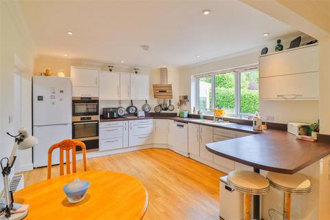 4 bedroom chalet for sale, Aldham Road, Hadleigh, Ipswich