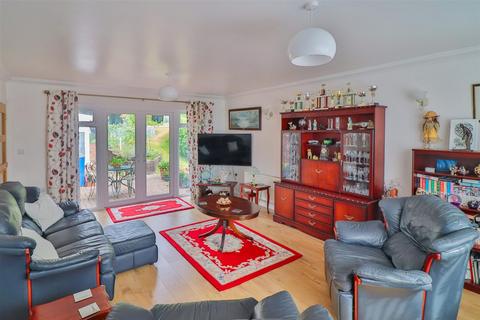 4 bedroom chalet for sale, Aldham Road, Hadleigh, IP7