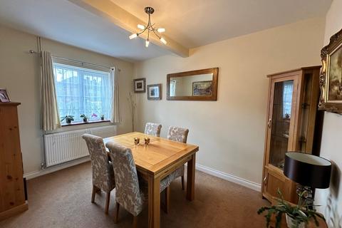 47 Colenorton Crescent, Eton Wick, Windsor, SL4 6NW
