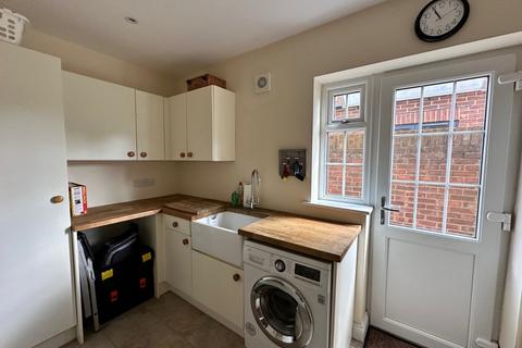 47 Colenorton Crescent, Eton Wick, Windsor, SL4 6NW
