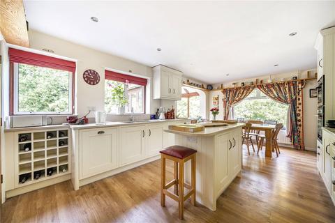 7 bedroom detached house for sale, Fernbrae Close, Rowledge, Farnham, Surrey, GU10