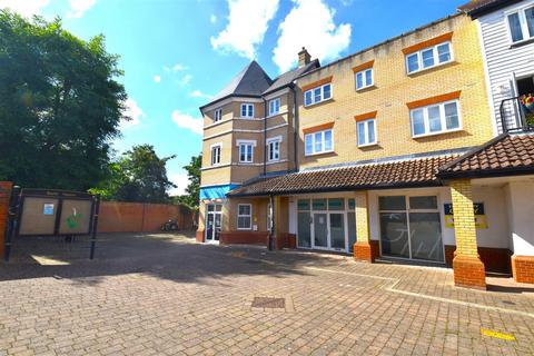 2 bedroom apartment to rent, Boleyn House, Roche Close, Rochford