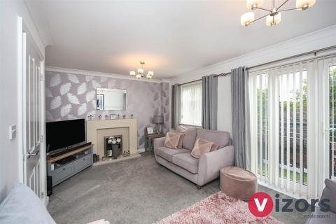 4 bedroom semi-detached house for sale, Alder Carr Close, Redditch