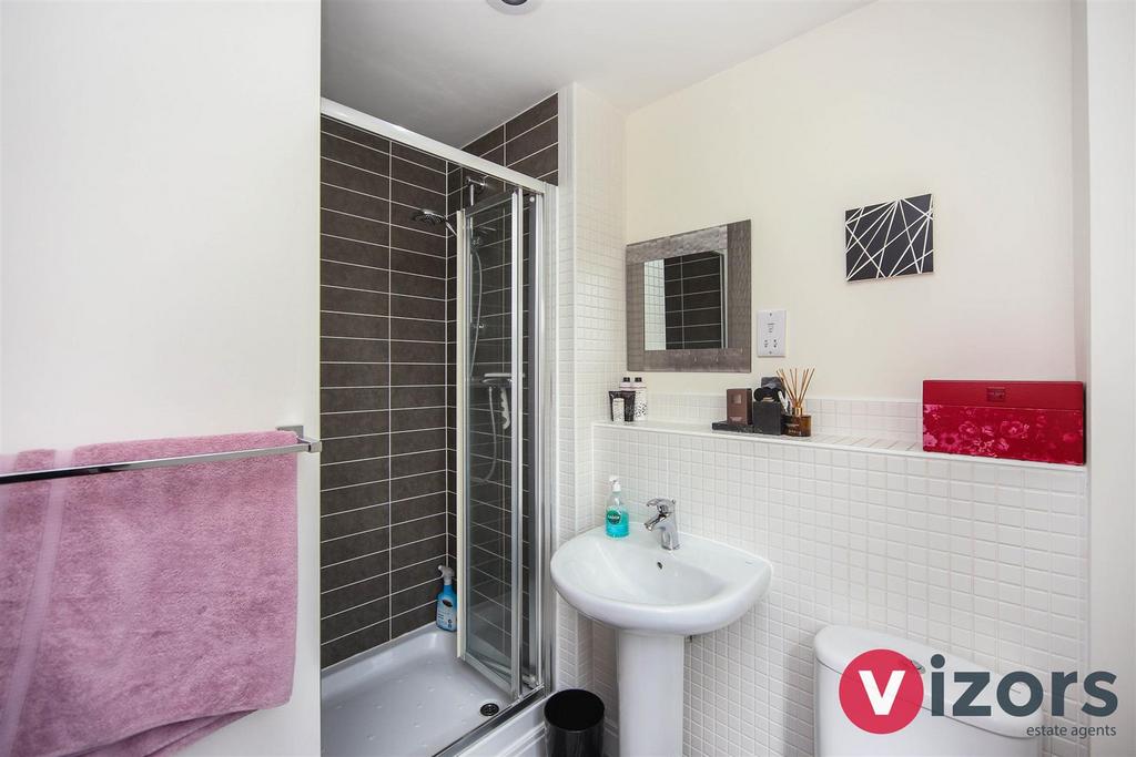 En-suite 1