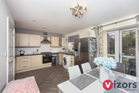 23 Alder Carr Close, Redditch, B98 7PF