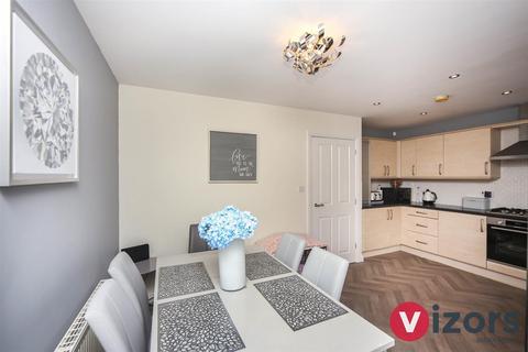 23 Alder Carr Close, Redditch, B98 7PF