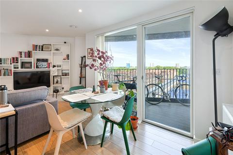 1 bedroom apartment for sale, Atkins Square, Dalston Lane, London, E8