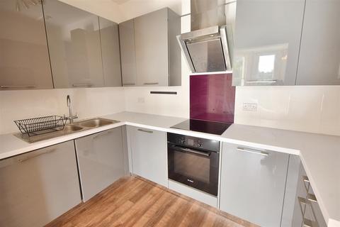 2 bedroom flat for sale, Eversfield Road, Eastbourne