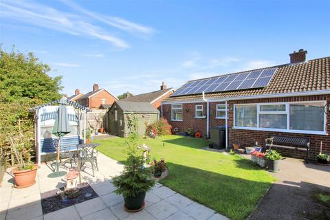 2 bedroom detached bungalow for sale, Church Street, Middle Rasen LN8