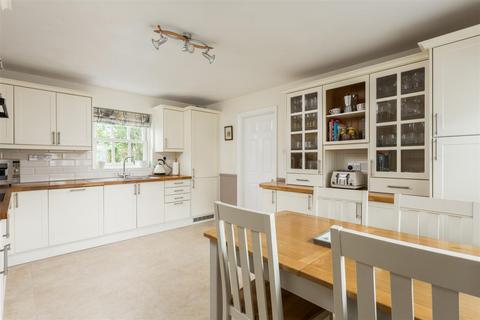 5 bedroom detached house for sale, Village Farm Court, Newton On Derwent, York