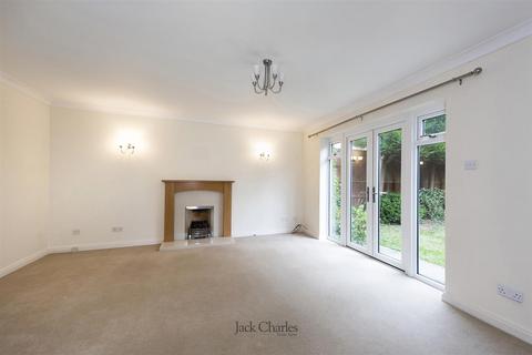 4 bedroom detached house for sale, Higham Gardens, Tonbridge