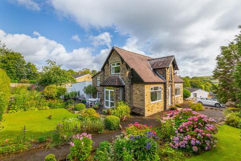 4 bedroom detached house for sale, Glen Road, Bingley, West Yorkshire