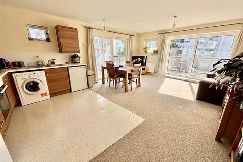 2 bedroom apartment for sale, Norton Way, Poole BH15