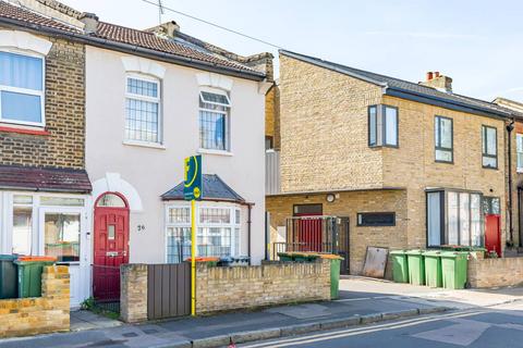 2 bedroom house for sale, Chestnut Avenue E7, Forest Gate, London, E7