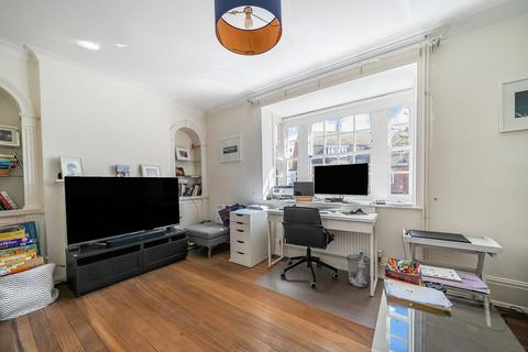 4 bedroom house for sale, Hilary Close, Fulham, London, SW6