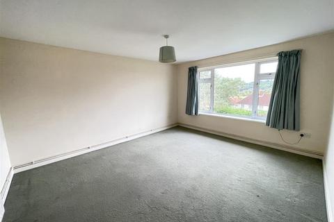 3 bedroom flat for sale, Cleveland Flats, Salisbury SP1