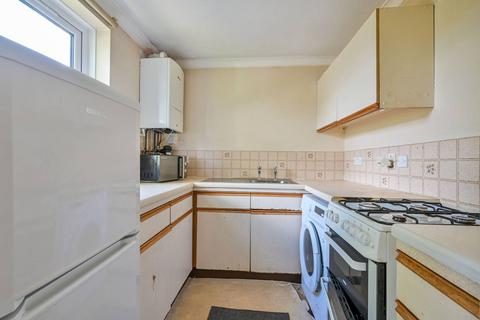 1 bedroom flat for sale, Midhope Road, Woking, GU22