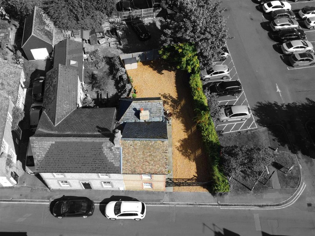 14 A West Street, St. Ives - Front Aerial Highlight