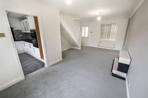 37 Applegarth Close, Corby, NN18 8EU