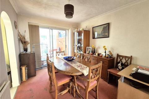 149 Lockesley Drive, Orpington, BR5 2AD