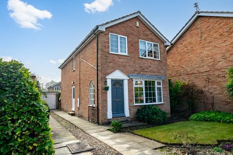 4 bedroom detached house for sale, Ploughmans Close, Copmanthorpe, York