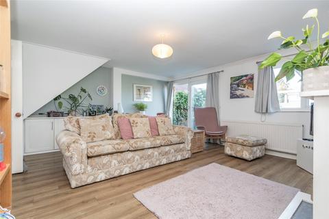 3 bedroom terraced house for sale, Meadow Way, Theale, Reading, RG7