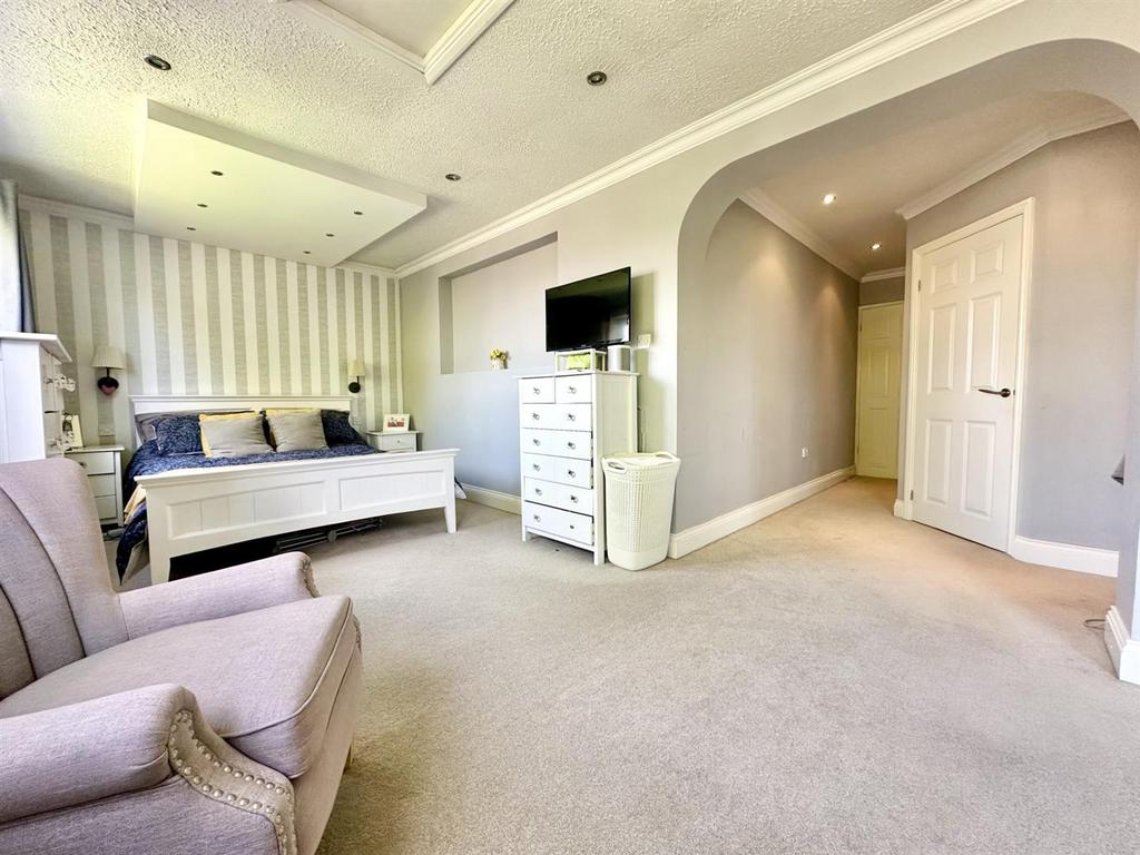 Bedroom1.jpg