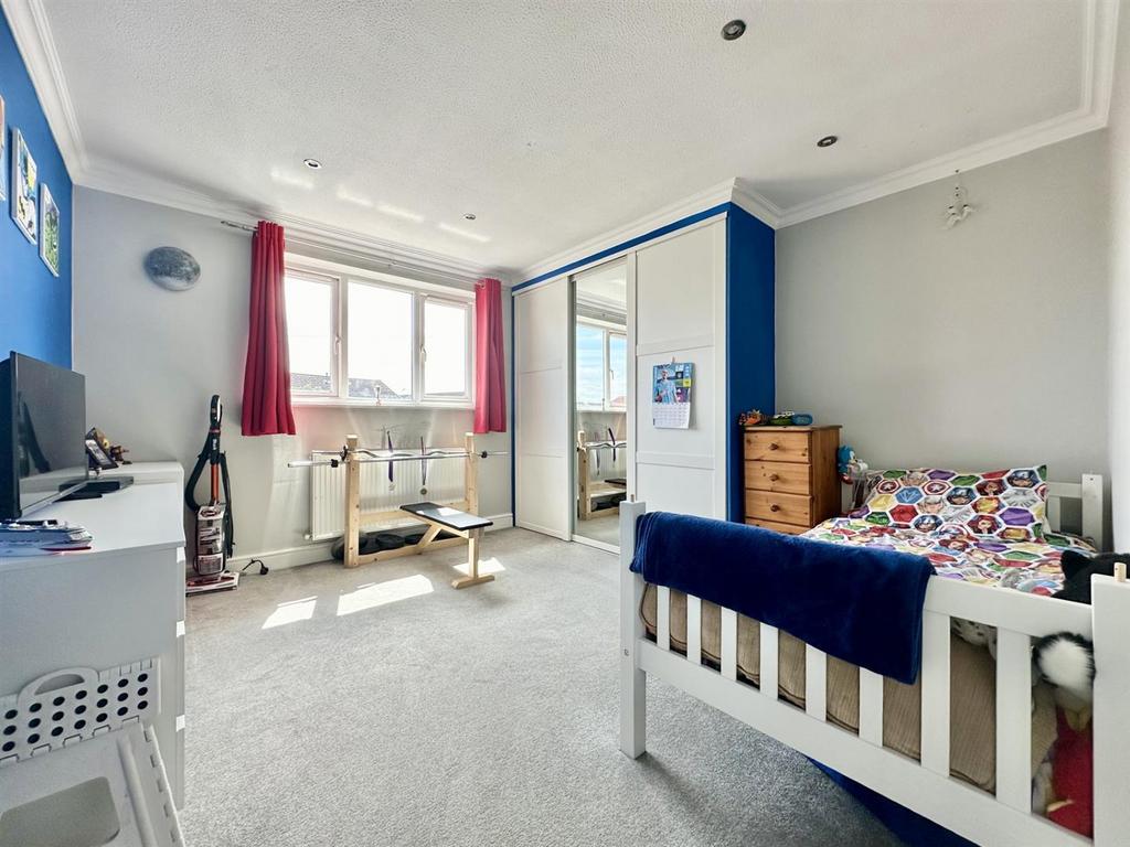 Bedroom3.jpg