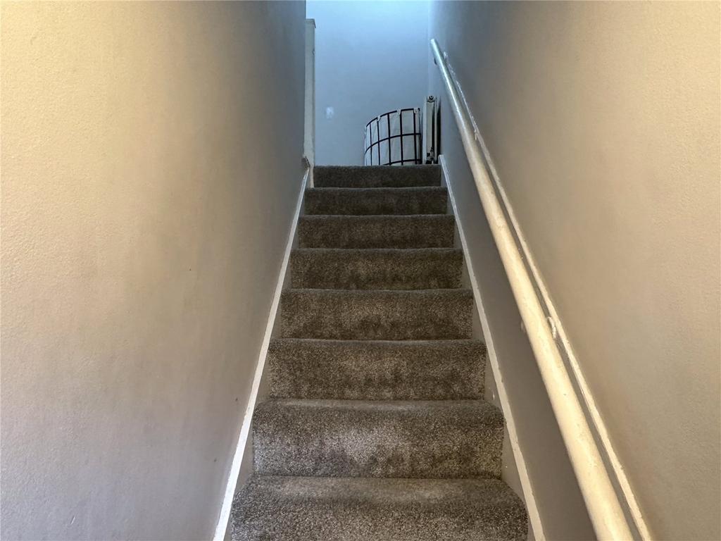 Peplow Road, West Midlands B33 3 bed terraced house for sale £200,000