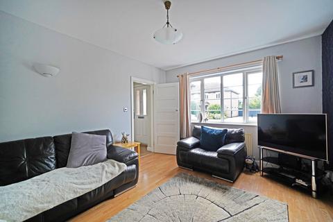 1 Copt Heath Croft, Knowle, Solihull, B93 9LT