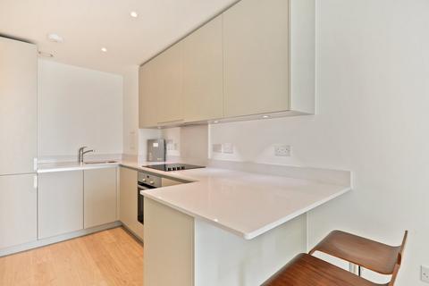 1 bedroom apartment to rent, Pinnacle Apartments, Saffron Central Square, Croydon, CR0