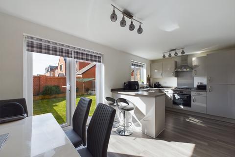 3 bedroom detached house for sale, Stubblefield Drive,  Lytham St. Annes, FY8