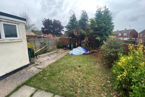 3 bedroom terraced house for sale, Warwick Road, Taunton TA2