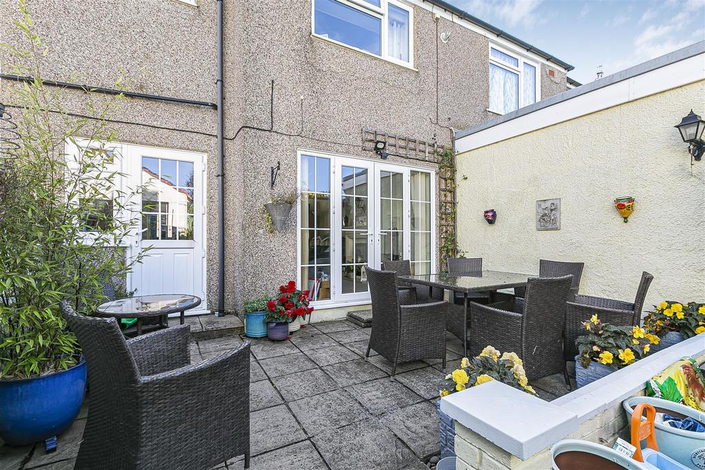 Avondale Road - patio.jpg