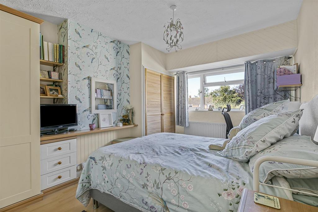 Avondale Road - Master Bedroom.jpg