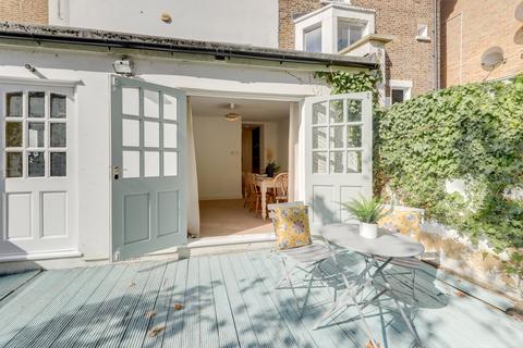 2 bedroom flat for sale, Devonshire Road, Forest Hill, London, SE23