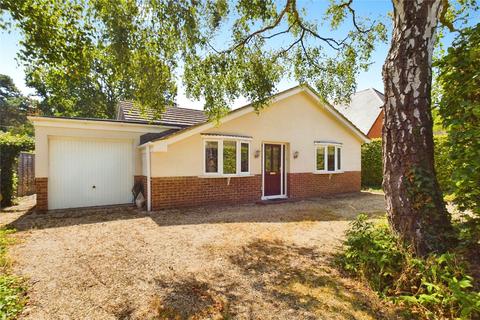 4 bedroom bungalow for sale, Shortheath Lane, Sulhamstead, Reading, Berkshire, RG7