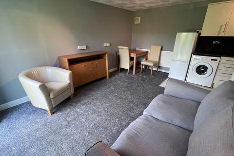 1 bedroom detached bungalow to rent, Gower Road, Upper Killay, Swansea, SA2