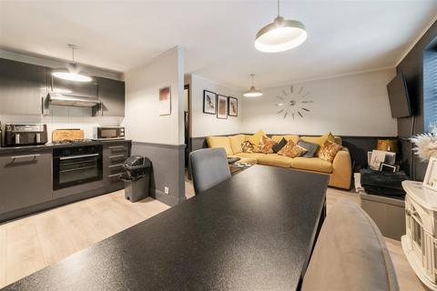 1 bedroom maisonette for sale, Brook Street, Tonbridge