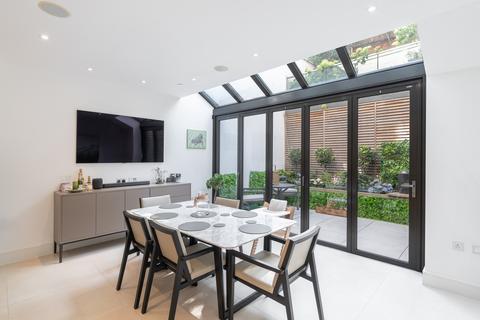 4 bedroom house for sale, Rainsborough Square, London SW6