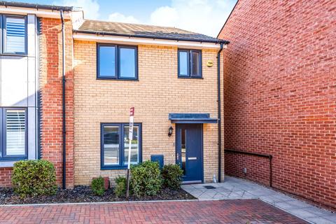 9 Eyres Drive, Castle Hill, Swanscombe, DA10 1DF