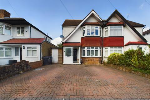 30 Lacey Avenue, Coulsdon, CR5 1LQ