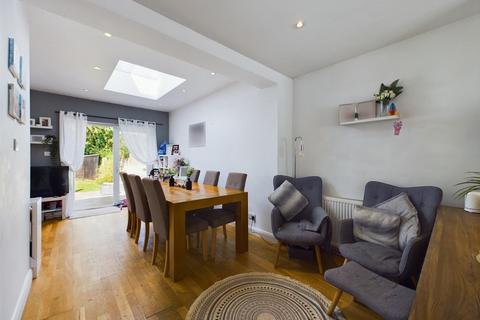 30 Lacey Avenue, Coulsdon, CR5 1LQ