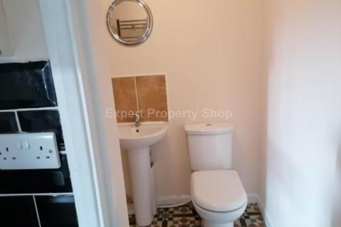 1 bedroom flat to rent, Flat 8, White Swan Worksop, Notts