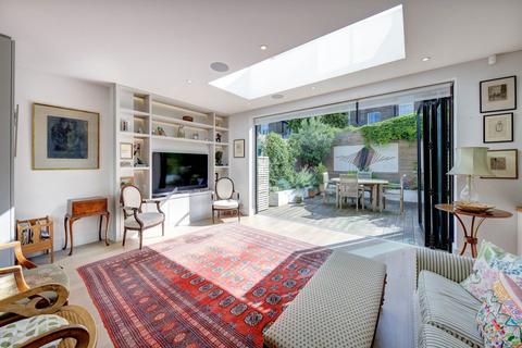 3 bedroom mews for sale, Queensdale Walk, Holland Park