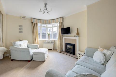 Studio for sale, Norland Square Mansions, London