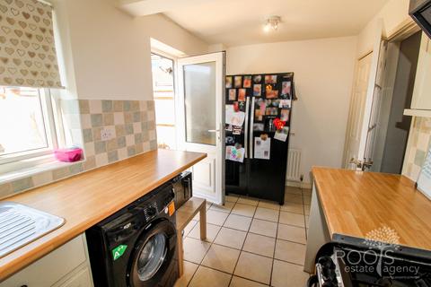 3 bedroom end of terrace house for sale, Browning Close, Berkshire RG18