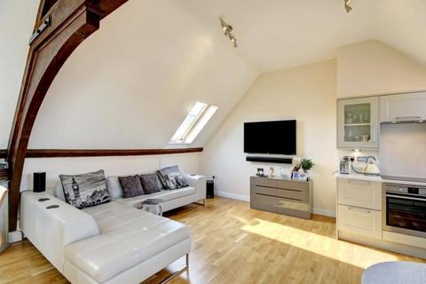 2 bedroom flat for sale, Newbury,  Berkshire,  RG14